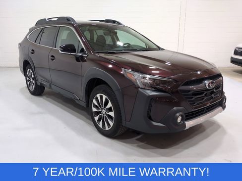 Used 2025 Subaru Outback Limited AWD/4WD image 1