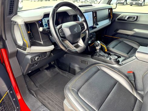 Used 2021 Ford Bronco Badlands image 12