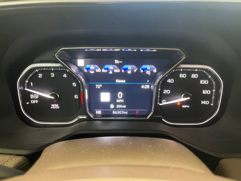 Used 2021 GMC Yukon Denali image 18