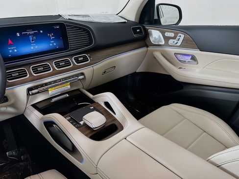 New 2026 Mercedes-Benz GLE 450 4MATIC image 25