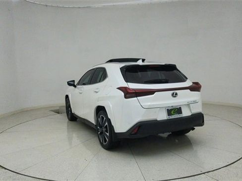 Used 2023 Lexus UX 250h AWD w/ Premium Package image 68