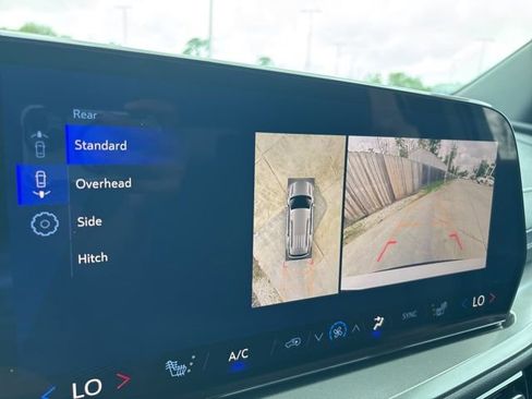 New 2026 Chevrolet Traverse LT w/ Driver Confidence Package image 35