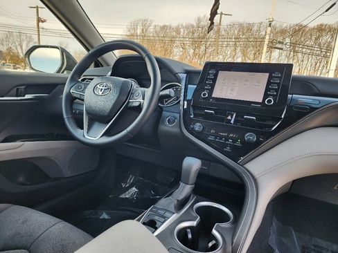 Used 2023 Toyota Camry LE image 13