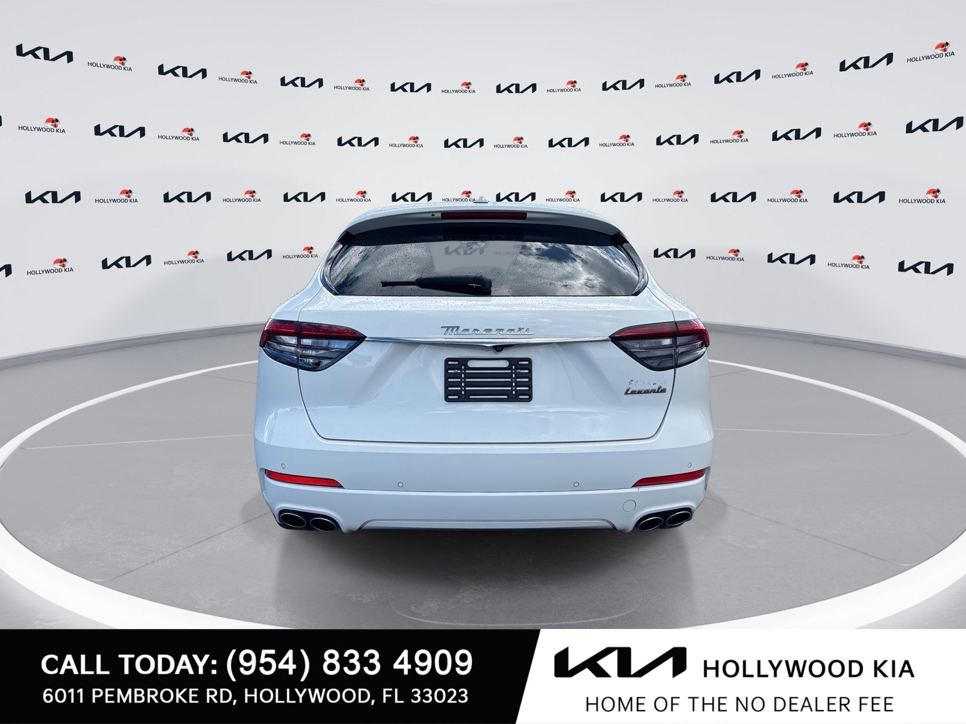 Used 2024 Maserati Levante GT Ultima AWD/4WD image 7