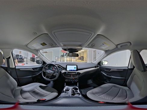 Used 2022 Ford Escape SE w/ Cold Weather Package image 17