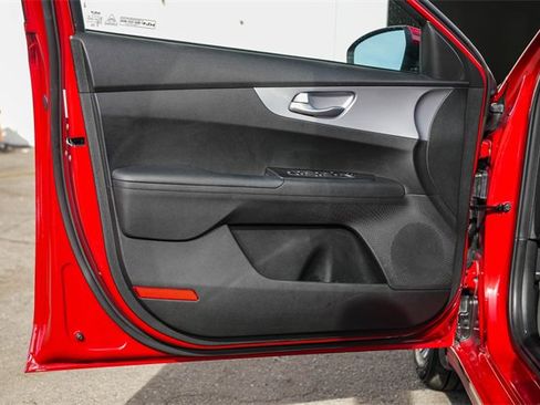 Certified 2023 Kia Forte LXS image 21