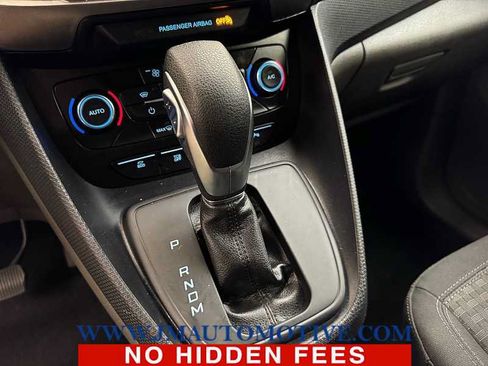 Used 2022 Ford Transit Connect XLT FWD image 33