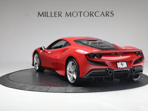 Certified 2020 Ferrari F8 Tributo RWD image 5