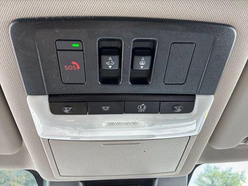 Certified 2023 Nissan Rogue SV w/ SV Premium B Package AWD/4WD image 22