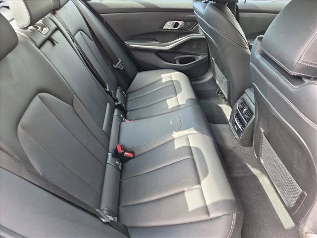 Certified 2022 BMW 330e w/ Premium Package RWD image 21