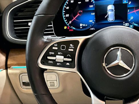 Used 2023 Mercedes-Benz GLE 350 4MATIC image 24