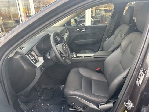 Certified 2025 Volvo XC60 B5 Plus w/ Climate Package image 17