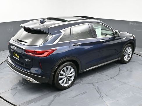 Used 2022 INFINITI QX50 Essential image 45
