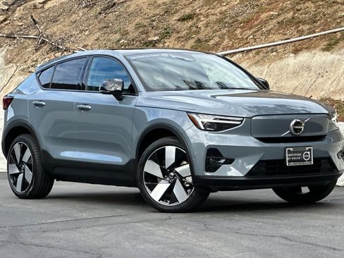 Certified 2023 Volvo C40 P8 Recharge Ultimate image 2