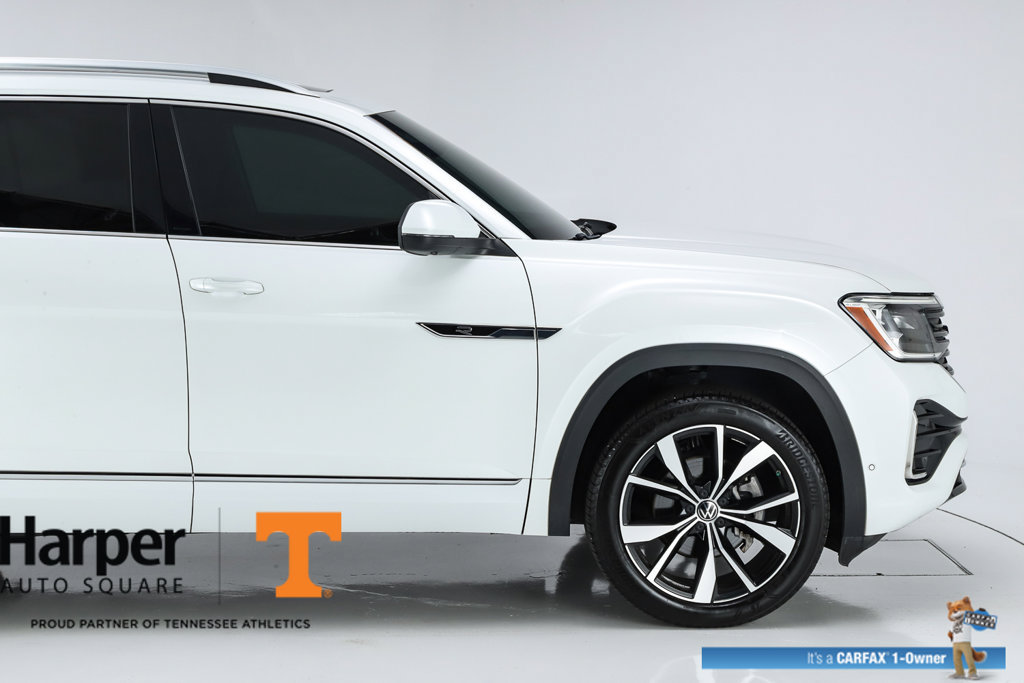 Used 2024 Volkswagen Atlas SEL Premium R-Line AWD/4WD image 12