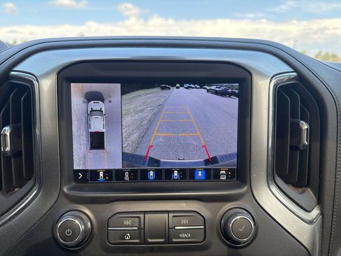 Used 2022 Chevrolet Silverado 2500 LTZ w/ LTZ Premium Package AWD/4WD image 30