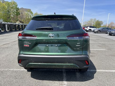 New 2026 Toyota Corolla Cross LE image 5