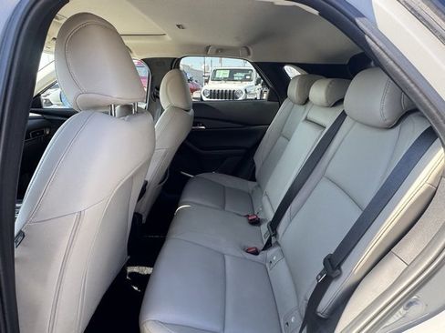 Used 2025 MAZDA CX-30 AWD 2.5 S w/ Preferred Package image 13