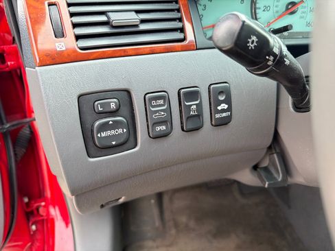 Used 2006 Toyota Solara SLE image 12