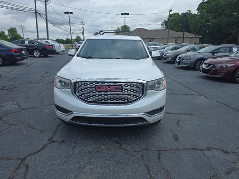 Used 2017 GMC Acadia Denali w/ Technology Package FWD image 2