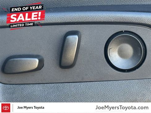 Used 2025 Chevrolet Tahoe LT image 15