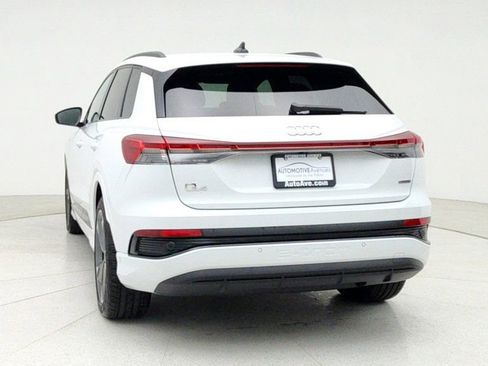 Used 2024 Audi Q4 e-tron Premium Plus w/ Premium Plus image 6