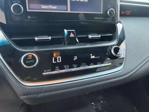 Used 2021 Toyota Corolla SE w/ Carpet Mat Package (TMS) FWD image 23