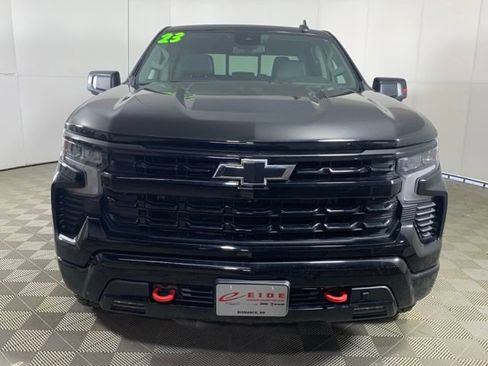 Used 2023 Chevrolet Silverado 1500 RST w/ Redline Edition AWD/4WD image 9