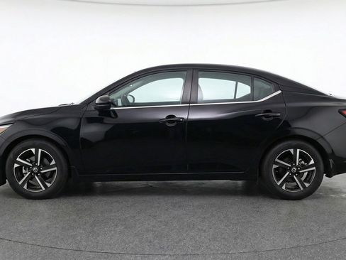 Used 2025 Nissan Sentra SV FWD image 5