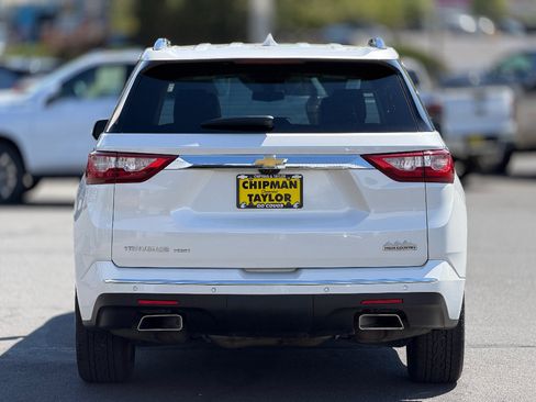 Used 2020 Chevrolet Traverse High Country w/ LPO, Floor Liner Package AWD/4WD image 23