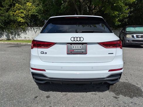 Used 2025 Audi Q3 2.0T Premium image 5