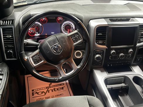 Used 2021 RAM 1500 Warlock AWD/4WD image 3