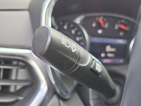 Used 2023 Chevrolet Equinox LT image 9