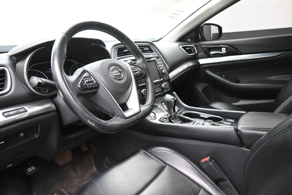 Used 2019 Nissan Maxima 3.5 SL w/ Floor Mat Group FWD image 18