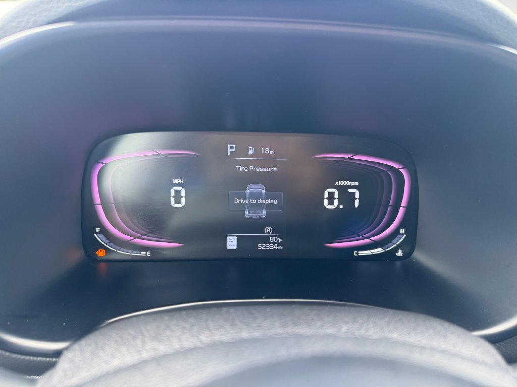 Used 2024 Kia Soul LX w/ Option Group 015 FWD image 17