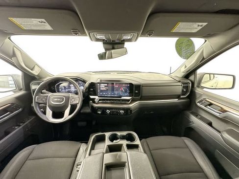Used 2023 GMC Sierra 1500 Elevation AWD/4WD image 9