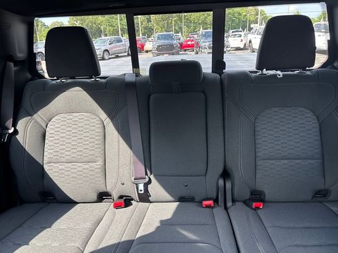 New 2025 RAM 1500 Big Horn image 13