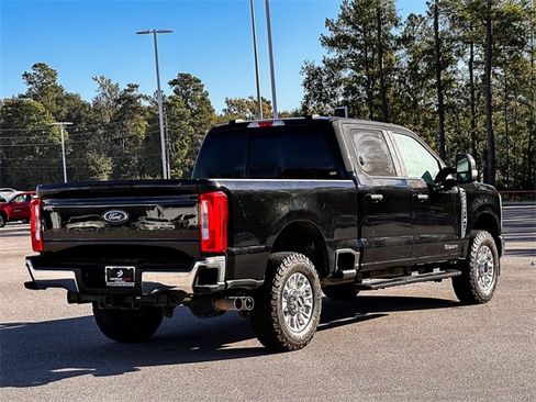 Used 2023 Ford F250 XL w/ FX4 Off-Road Package image 8