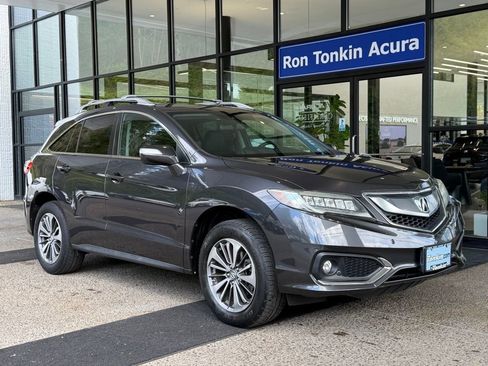 Used 2016 Acura RDX AWD w/ Advance Package image 2