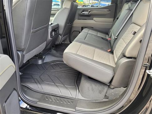 New 2026 Chevrolet Silverado 1500 ZR2 image 7