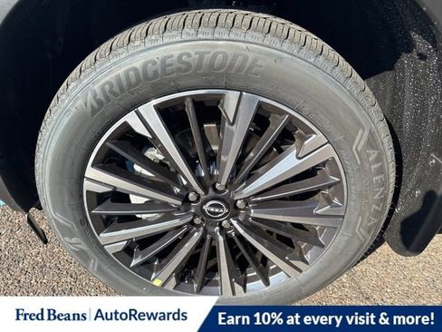 New 2026 Nissan Pathfinder Platinum w/ Accent Package AWD/4WD image 5