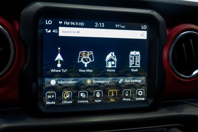 Used 2022 Jeep Gladiator Rubicon w/ LED Lighting Group AWD/4WD image 65