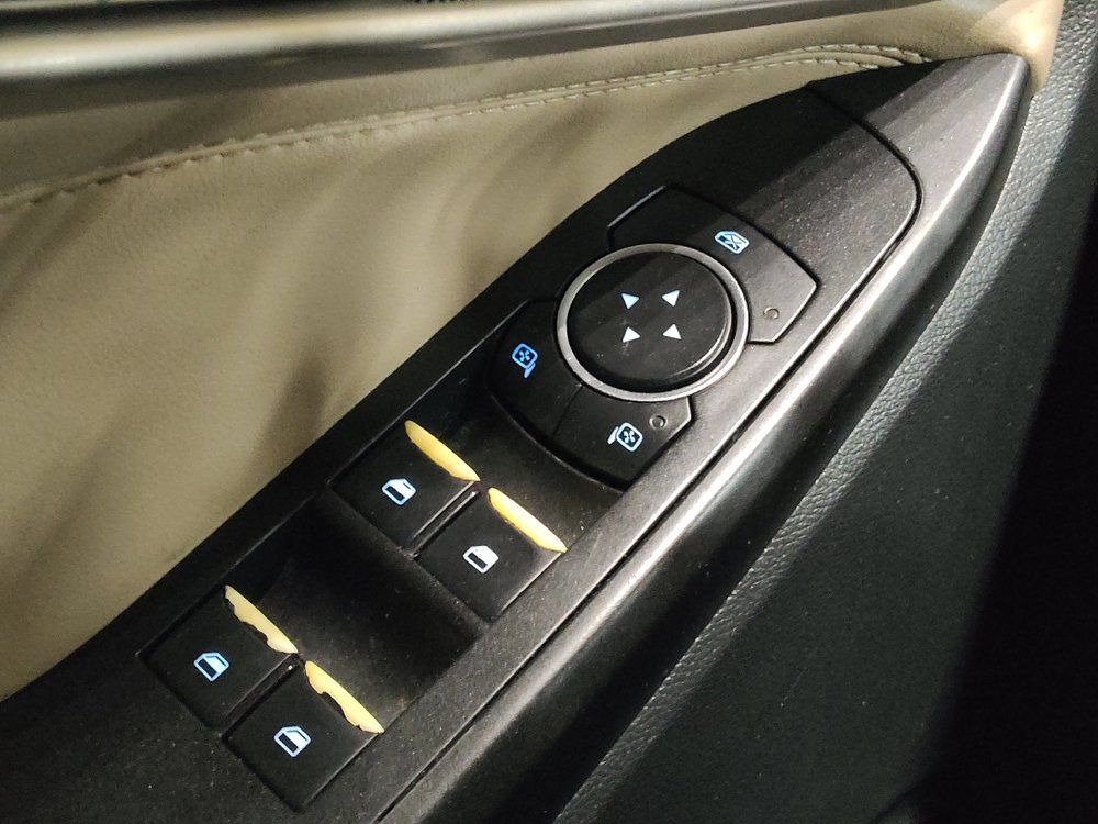 Used 2020 Ford Explorer XLT w/ Equipment Group 202A RWD image 27
