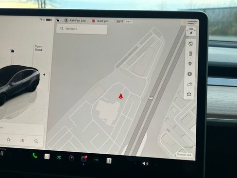 Used 2023 Tesla Model Y Performance image 21