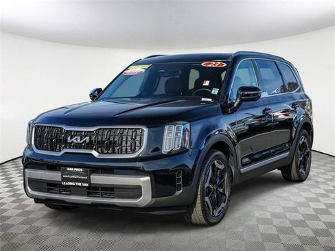 Certified 2023 Kia Telluride EX image 5