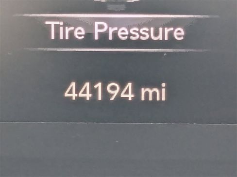 Used 2020 Jeep Wrangler Unlimited Sport image 25