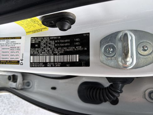 Used 2017 Lexus GX 460 Premium w/ Premium Package AWD/4WD image 47