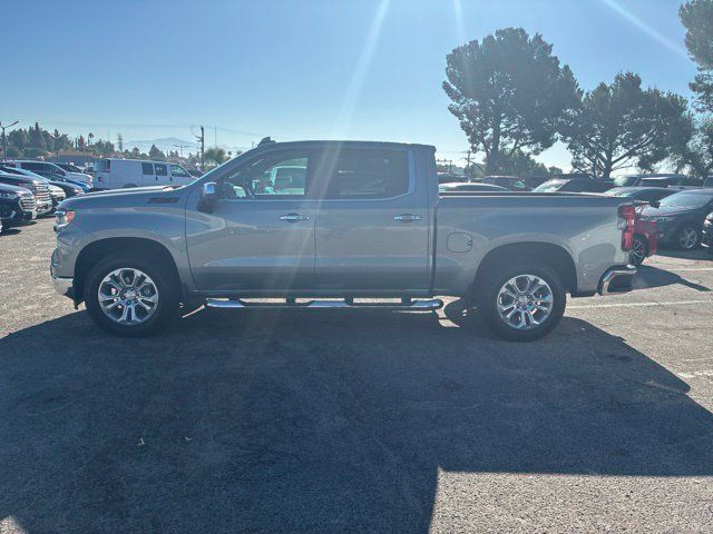 Used 2024 Chevrolet Silverado 1500 LTZ w/ LTZ Premium Package AWD/4WD image 4