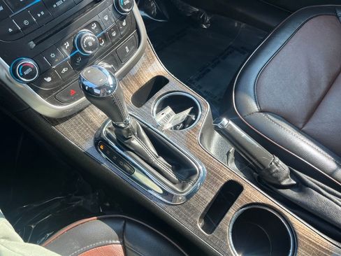 Used 2015 Chevrolet Malibu LTZ image 18