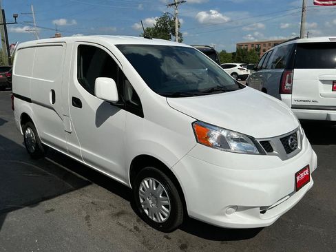Used 2021 Nissan NV200 SV w/ Back Door Glass Package FWD image 3